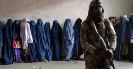Afganistan'a yardım kesintileri en çok kadınları etkiledi