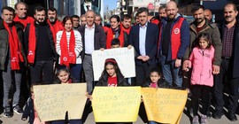 Batman'da kayyımın işten çıkardığı işçilerden dayanışma çağrısı