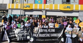 Akdeniz'de kayyım protestosu: Hileler, kumpaslar Türkiye'ye kaybettiriyor