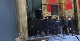 Halk kayyımın yüzüne haykırdı: Belediyeden defol