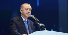 Erdoğan, Özgür Özel'i hedef aldı: Sarı kart ayarını bozdu