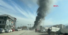 Malatya'da inşaat işçilerinin kaldığı konteynerlerde yangın