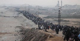 Trump: Filistinliler Gazze'ye geri dönemeyecek, oraya ben sahip olacağım