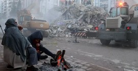 Adana'da depremde 96 kişinin öldüğü Alpargün Apartmanı’na ruhsat veren kamu çalışanlarına dava