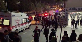 Asansör kabini ikinci kattan düştü: 5 yaralı