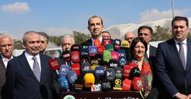 İmralı Heyeti, Celal Talabani'nin mezarı başında açıklama yaptı: Mam Celal'in rolünü şimdi Kubat ve Bafel Talabi oynuyor