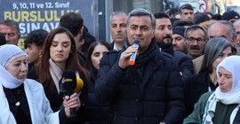 Van'da kayyım protestoları... Abdullah Zeydan: Halkın sinir uçlarıyla oynamayın