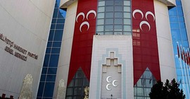 MHP, 'Sıkıntılar yaşandığı bilinmekte' diyerek proje başlattı: CHP'den tepki