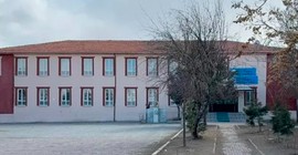 Okulda vurulan öğretmen yoğun bakımda, şüpheli tutuklandı
