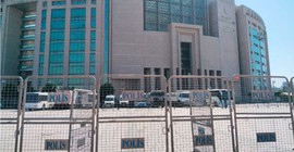 Çağlayan Adliyesi'nde 'İmamoğlu' ablukası