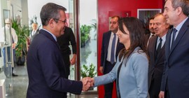 DEM Partili Eş Genel Başkanlar Özel’i tebrik etti