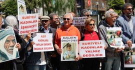 Mersin’de Suriye’deki Alevi katliamının durdurulması çağrısı yapıldı