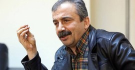 Kuzey ve Doğu Suriye Özerk Yönetimi Önder için taziye mesajı yayınladı
