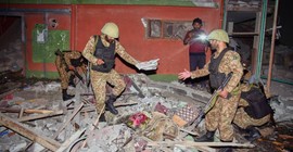 Hindistan'dan Pakistan ve Keşmir'e askeri operasyon: En az 26 ölü