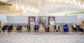 Trump bölgeye yapacağı tarih ziyaret kapsamında Riyad'da