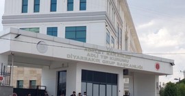 Diyarbakır'da baba ve oğlu yanmış halde bulundu