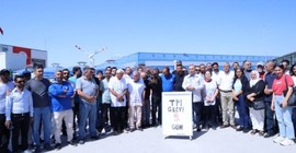 DEM Parti'den grevdeki işçilere dayanışma ziyareti