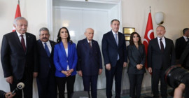 DEM Parti ile MHP Meclis'te görüştü