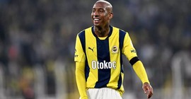 Sosyal Medya Yorumcularına Talisca'dan Sert Çıkış: "Terbiyesizler!"