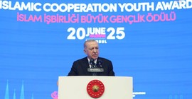 Erdoğan, Netanyahu'ya 'Hitler' dedi, Suriye'deki tavrını 'örnek' gösterdi