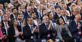 CHP kurultay davası ertelendi... Başarır: Yargı kararıyla bu koltukta oturacak kimse partide yok
