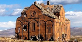 Restorasyon çalışmaları başlayan Ani Katedrali cami olacak