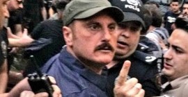 Taciz iddiaları ile gündeme gelen Hanifi Zengin müdür yardımcılığına atandı