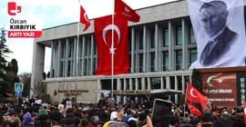 CHP’li belediyelere operasyon ve Kürtlere akıl verme konforu