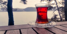 Çay içerken 1 damla içine ekleyin... Lezzeti katlanıyor