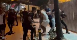 Kürtçe şarkı dinleyen aileye polis şiddet: Hamile kadın yoğun bakımda