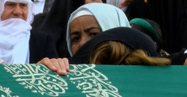 Boğaziçi Üniversitesi'nde katledilen Hilal Özdemir defnedildi... Amca: Bu adam o silahla okula nasıl giriyor?