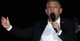 Özgür Özel'den çarpıcı iddia: Filistin kan ağlarken Trump'ın oğluyla lobi şirketleri üzerinden gizlice iş tutuyorlar