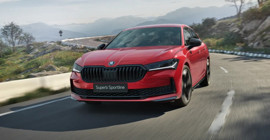 Yeni Skoda Superb Plug-in Hybrid: 150 km Elektrik Menzili, 204 Beygir Güçle Sessiz Devrim!