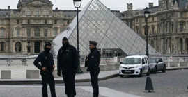Louvre Müzesi soygunu: Güvenlik nasıl çöktü?