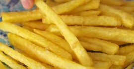 Çıtır çıtır oluyor. Patates kızartırken aşçıların uyguladığı yöntem.