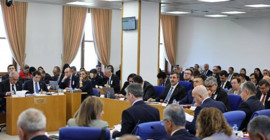 Meral Danış Beştaş: Savunmaya ayrılan bütçe endişe verici boyutlarda