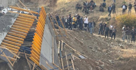 Diyarbakır'da köprü inşaatı çöktü: 4 işçi yaşamını yitirdi