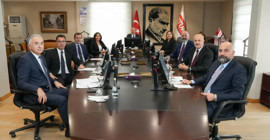 Deniz Güçer, RTÜK Başkanvekilliğine seçilen ilk kadın üye oldu