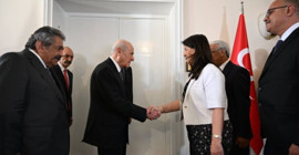 DEM Parti, Bahçeli görüşmesi sonrası ortak açıklama | Bahçeli: 'Pervin Hanımın her cümlesine imzamı atıyorum'