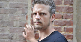 Ödüllü yönetmen Seren Yüce silahlı saldırıya uğradı