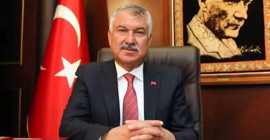 Zeydan Karalar hakkındaki 'görevden uzaklaştırma' kararı uzatıldı