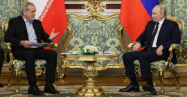 Pezeşkiyan: Rusya’dan İran halkının meşru haklarını desteklemesi bekleniyor