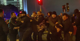 Saraçhane mitingi sonrası gençlere polis müdahalesi: Gözaltılar var