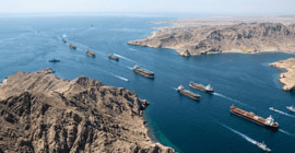 İran Hürmüz Boğazı’nda konteyner gemisine müdahale etti