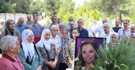Deniz Poyraz mezarı başında anıldı: 'Bu dava kapanmış değil'