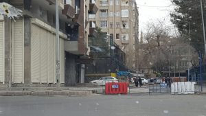 Sesini Kaybeden Şehir - Resim : 2