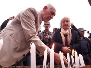 'Bebekler annelerinin kanını emerek yaşadı' - Resim : 3