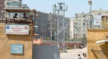 OHAL çocuk istismarı raporunu da vurdu - Resim : 1