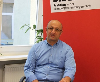 Hamburg'da seçim yarışı başladı - Resim : 1