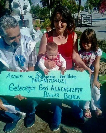 KHK’lı öğretmen 7 aylık bebeğiyle eylemde - Resim : 1
